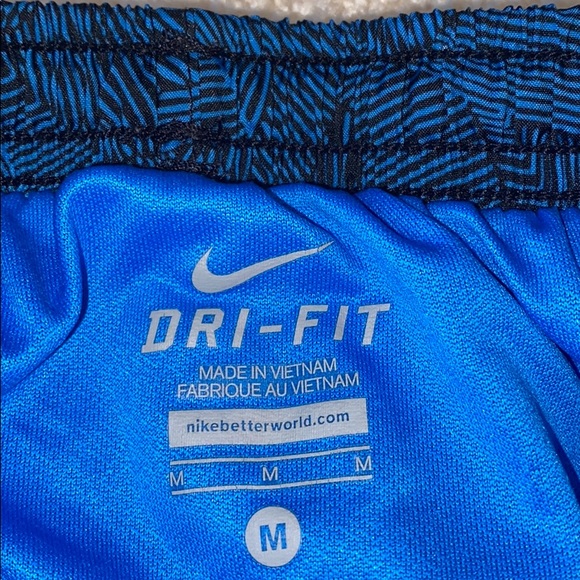 Blue patterned Nike shorts. - Picture 3 of 4